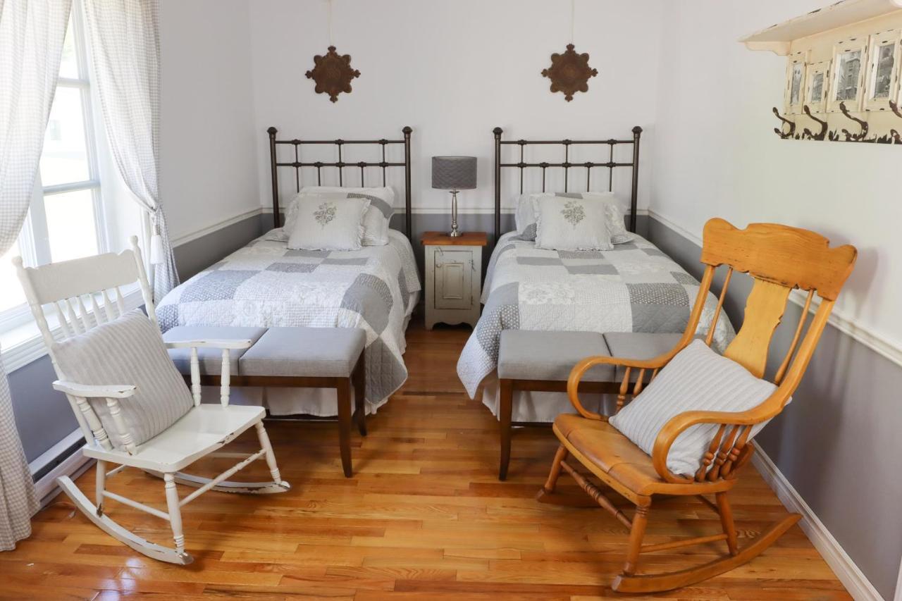 Bed & Breakfast, Gite La Princesse Des Champs Boischatel Exterior photo