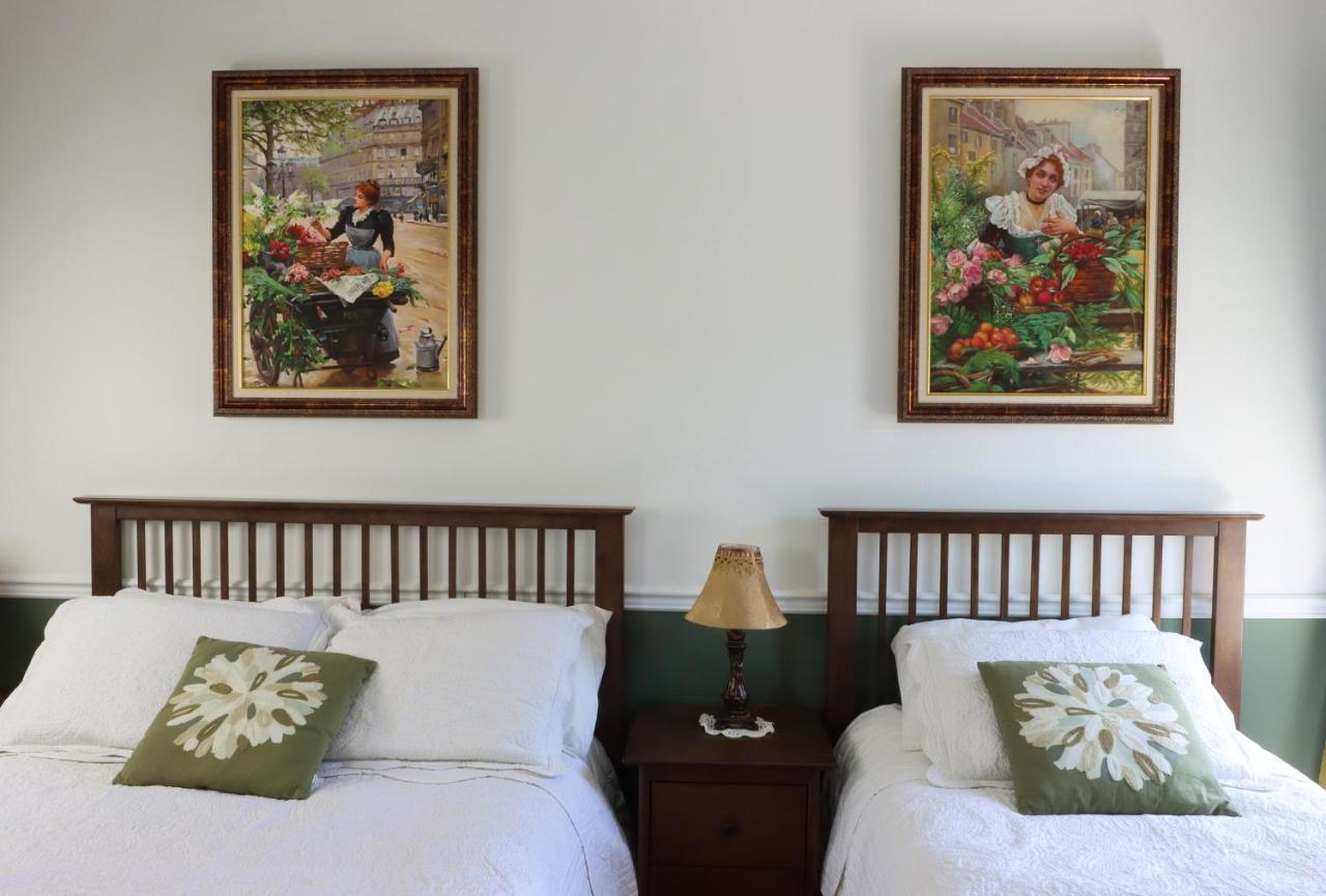 Bed & Breakfast, Gite La Princesse Des Champs Boischatel Exterior photo