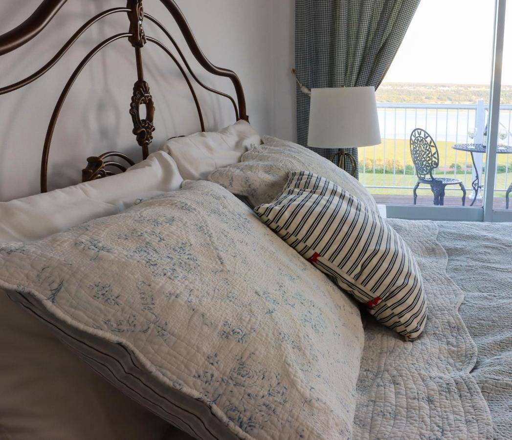 Bed & Breakfast, Gite La Princesse Des Champs Boischatel Exterior photo